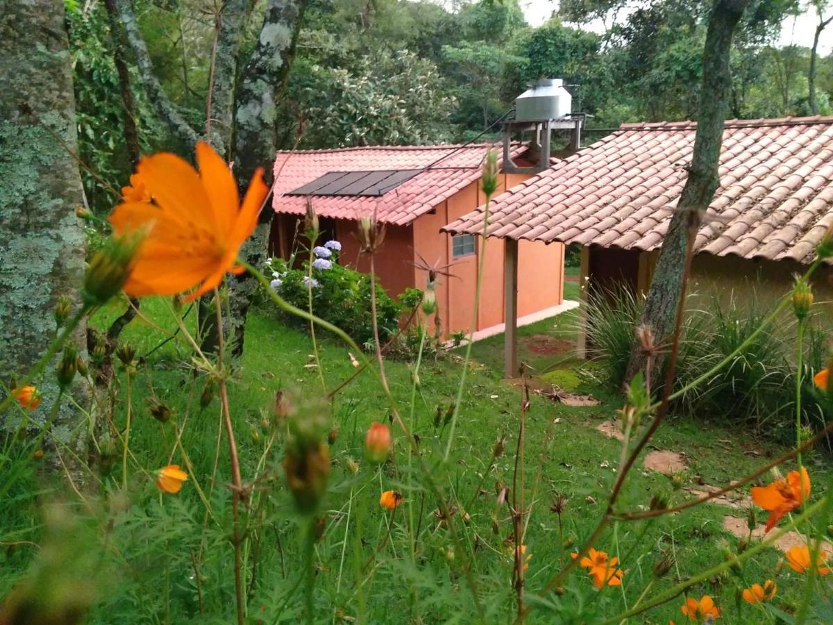 Govinda Moeda Pousada Buitenkant foto