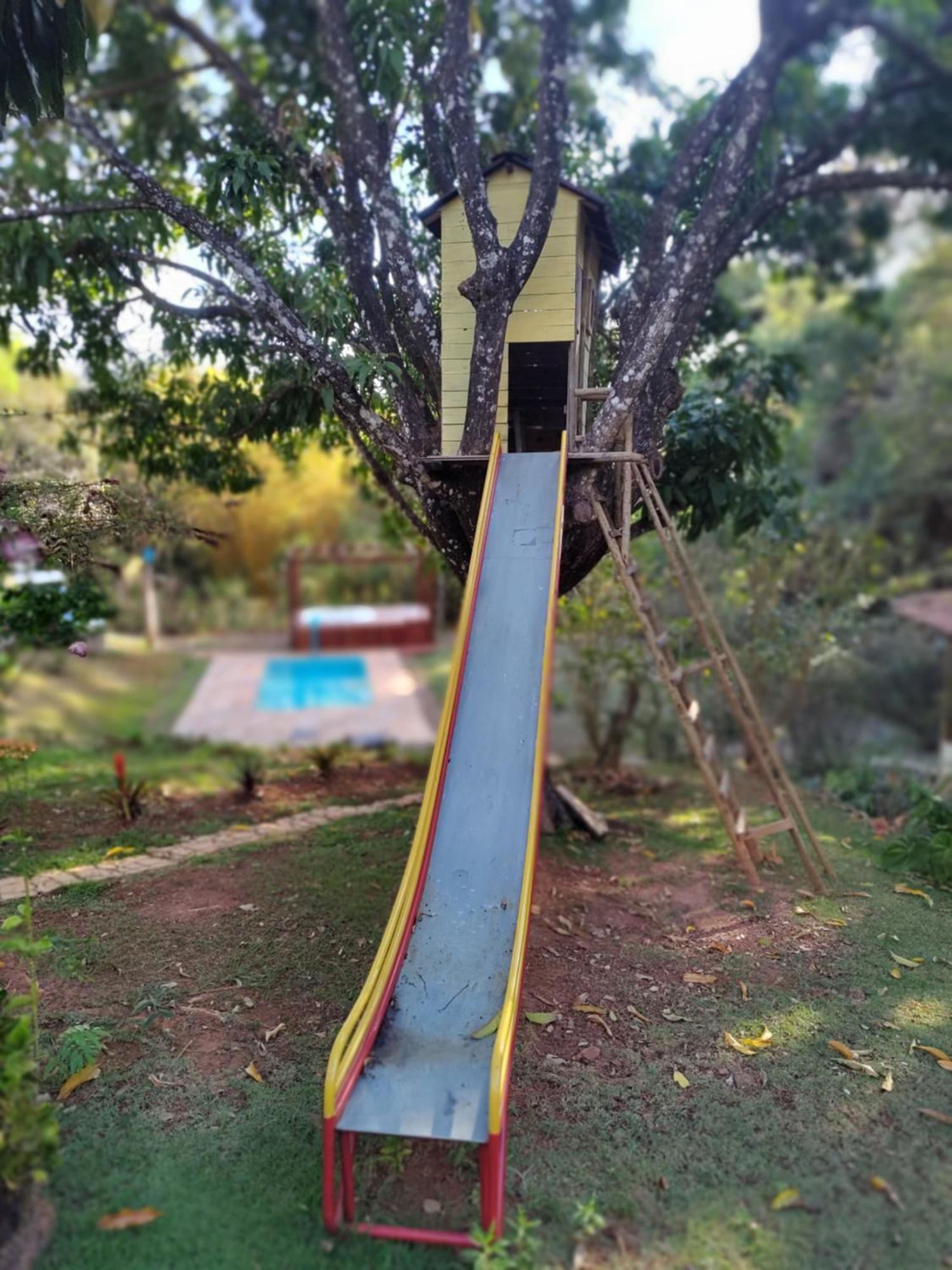 Govinda Moeda Pousada Buitenkant foto